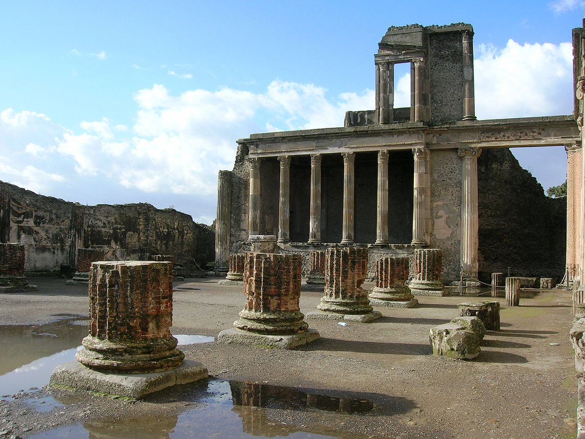 Bazilika.  - Pompei | Secret World Trip Planner