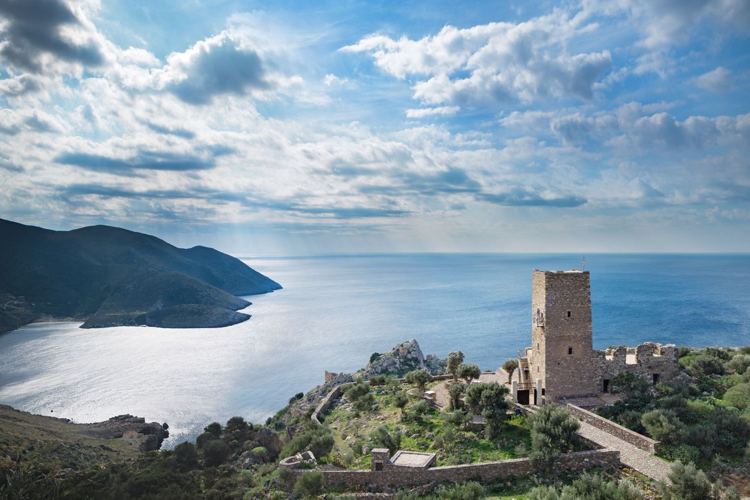 Peloponnese | Mani peninsular - Vathia | Secret World Trip Planner