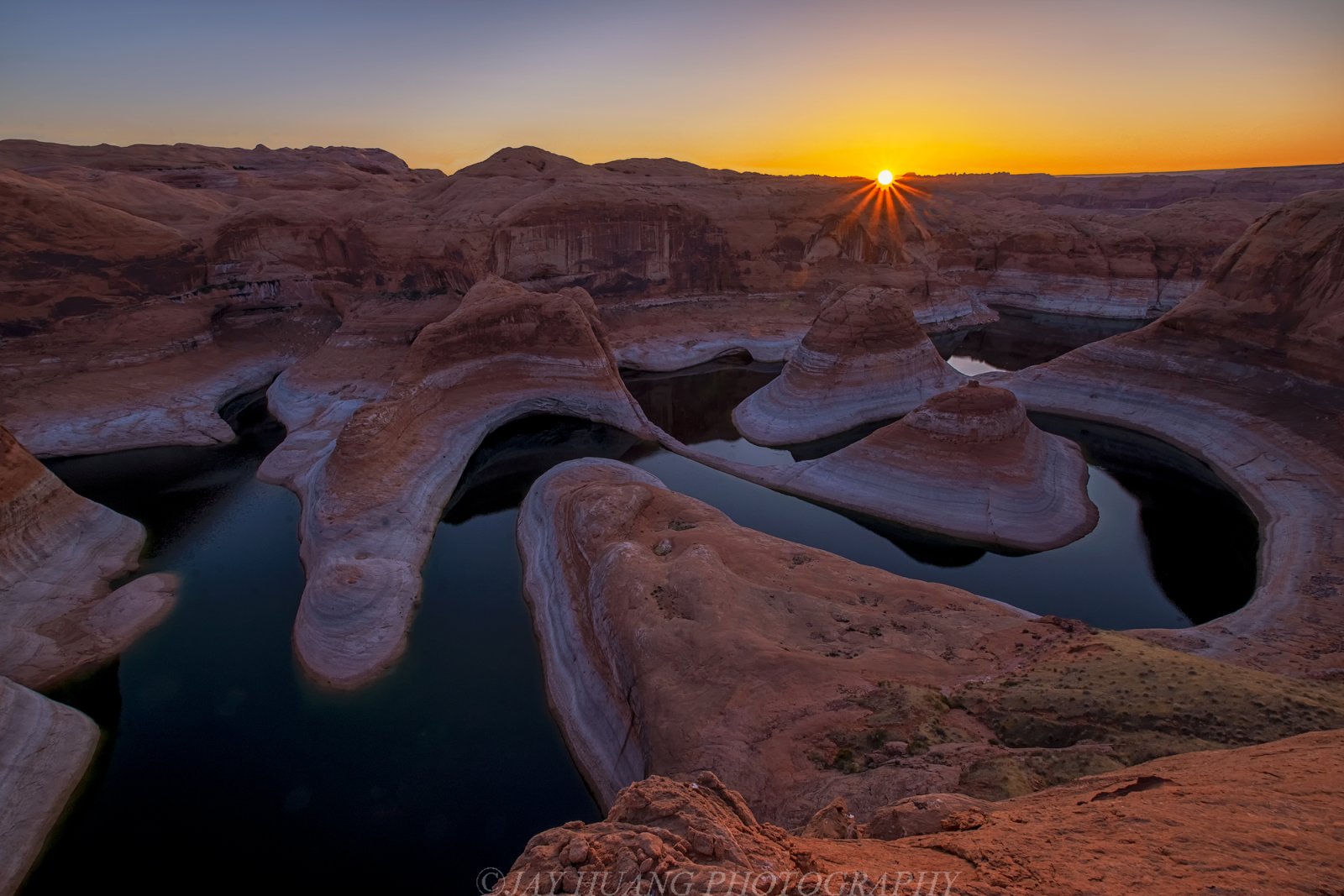 Reflection Canyon - Incredible trekking, breathtaking View - Utah | Secret World Trip Planner