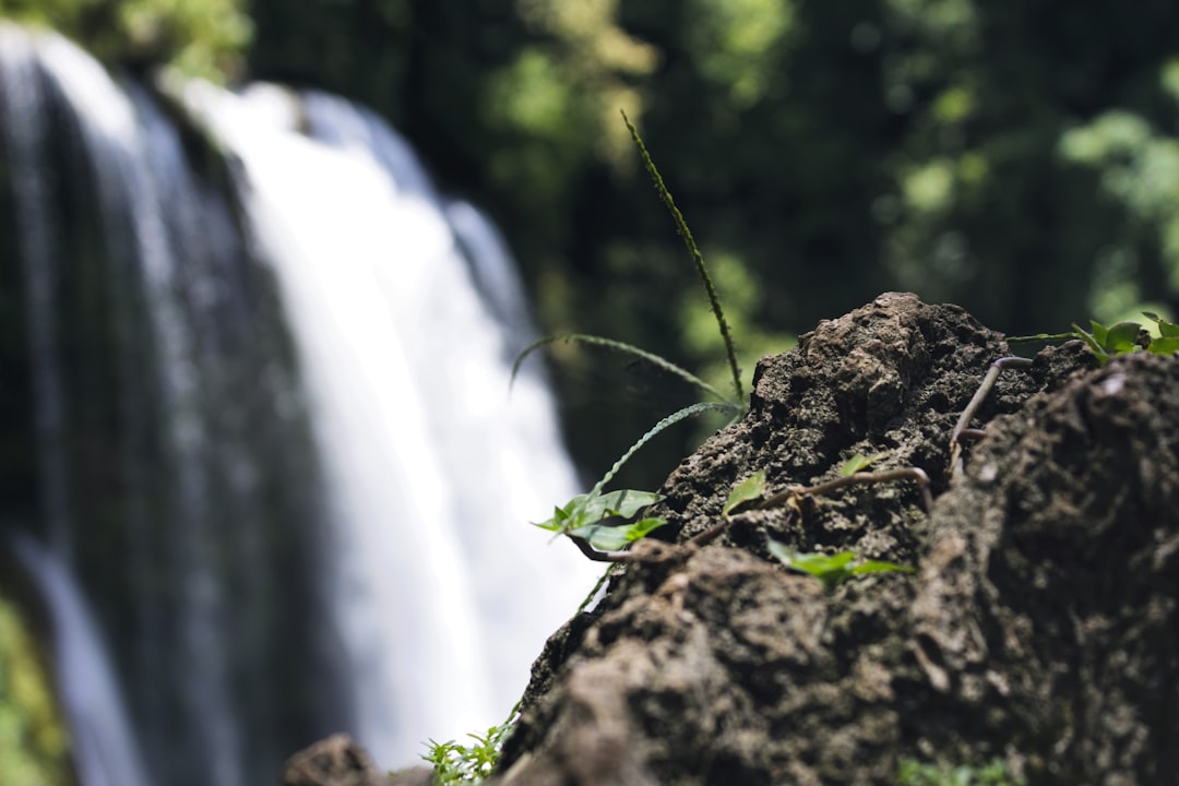 The beautiful Pulhapanzak Waterfall in Honduras - San Buenaventura | Secret World Trip Planner