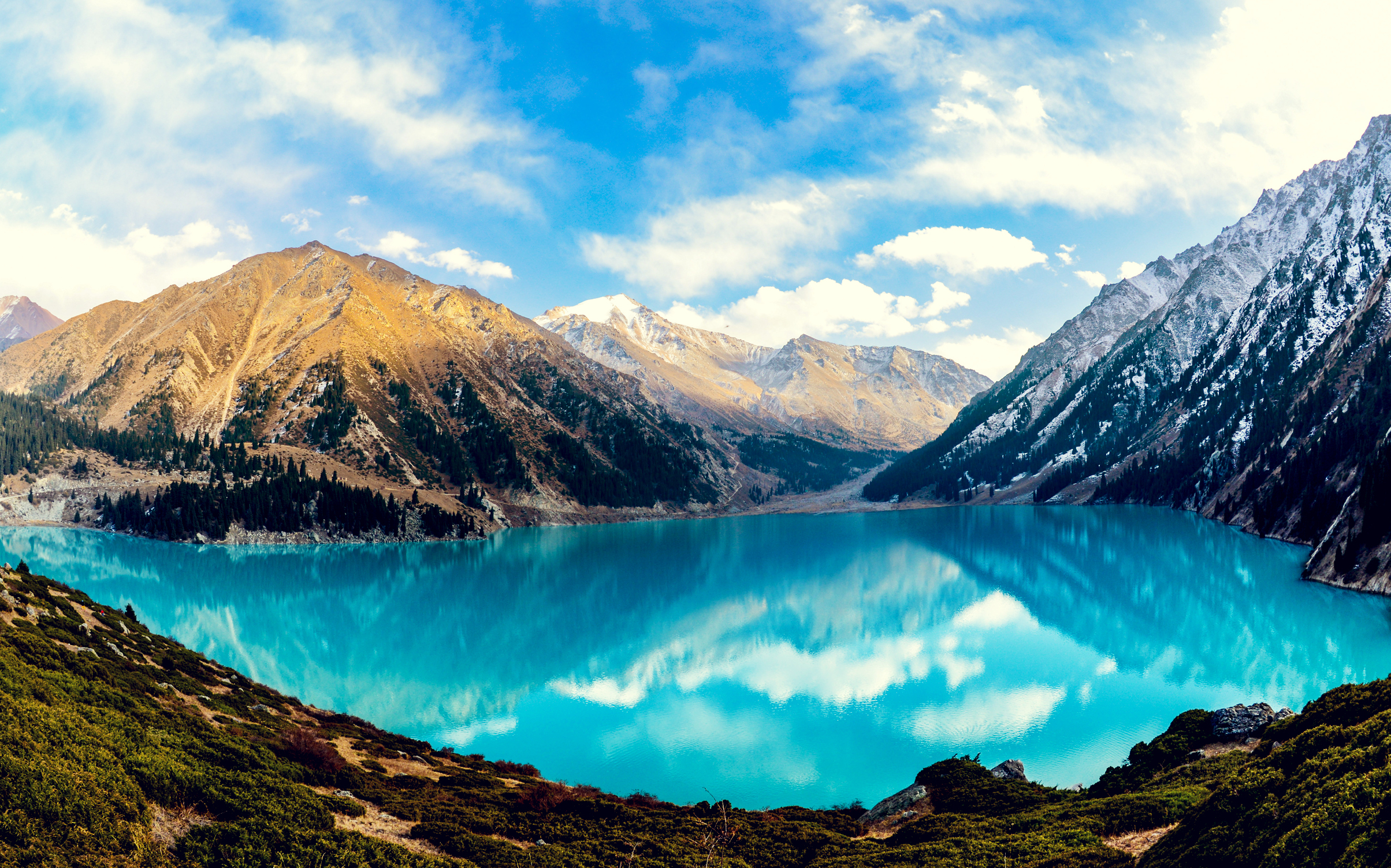 Grande Lago Almaty — Almaty