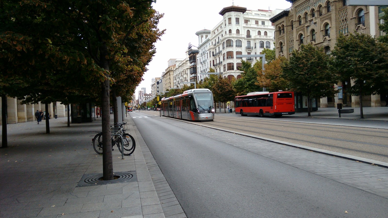 Paseo Independencia: La via principale di Saragozza - Zaragoza | Secret World Trip Planner