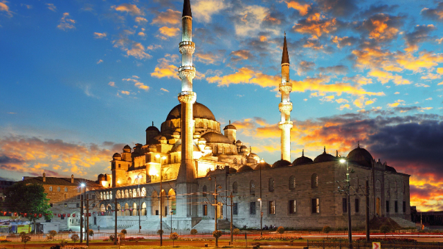 Moskén i Eyup Sultan - Eyüp Merkez | Secret World Trip Planner