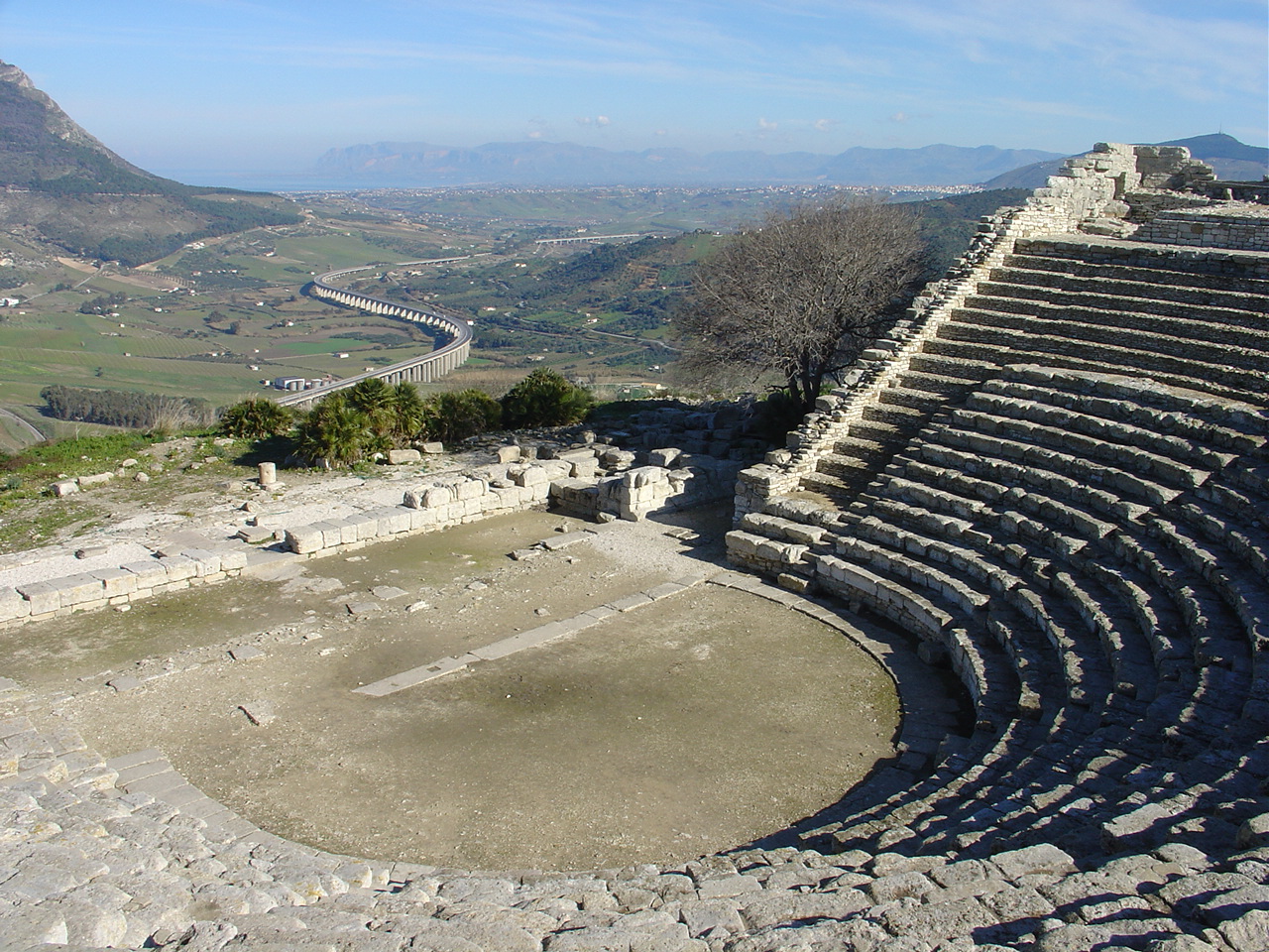 Grško gledališče Segesta - Strada Provinciale 68 | Secret World Trip Planner