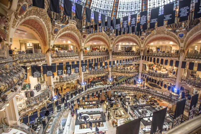 Galeries Lafayette, Pariz - Paris | Secret World Trip Planner
