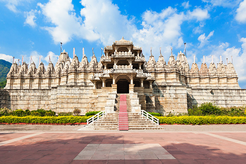 TEMPLI DI RANAKPUR, UN VIAGGIO IN INDIA — Sadri