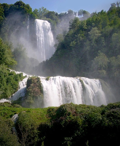 Marmoreko ur-jauziak - Terni | Secret World Trip Planner