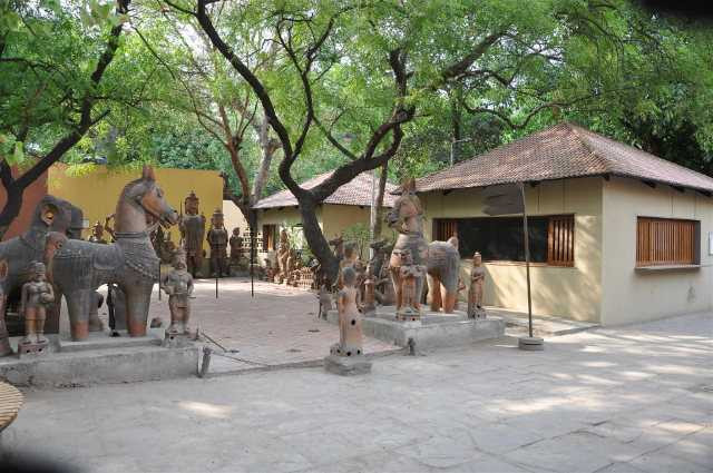 Riiklik käsitöö- ja käsitöömuuseum - New Delhi | Secret World Trip Planner