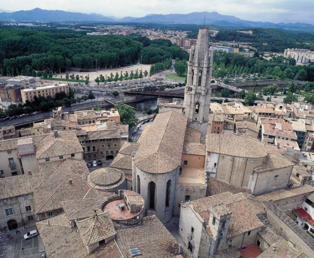Església de Sant Feliu - Fortezza, santuario e simbolo di Girona - Girona | Secret World Trip Planner