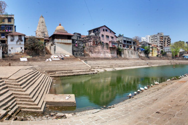 Lac Banganga - Mumbai | Secret World Trip Planner