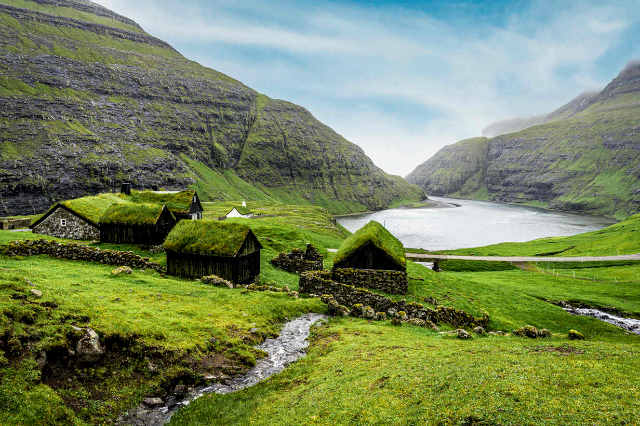 Spiagge incantate: Le mistiche isole Faroe - Saksun | Secret World Trip Planner