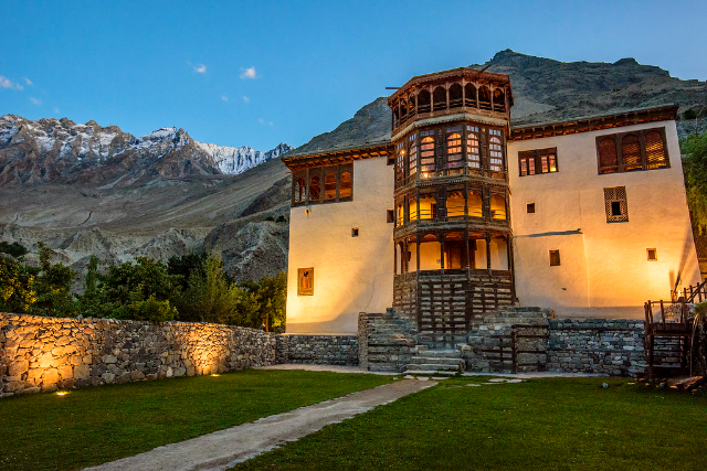 卡普鲁宫 - Khaplu | Secret World Trip Planner