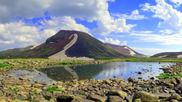 阿兹达哈克峰古老传说与火山美景的交汇处 - Azhdahak Mountain | Secret World Trip Planner