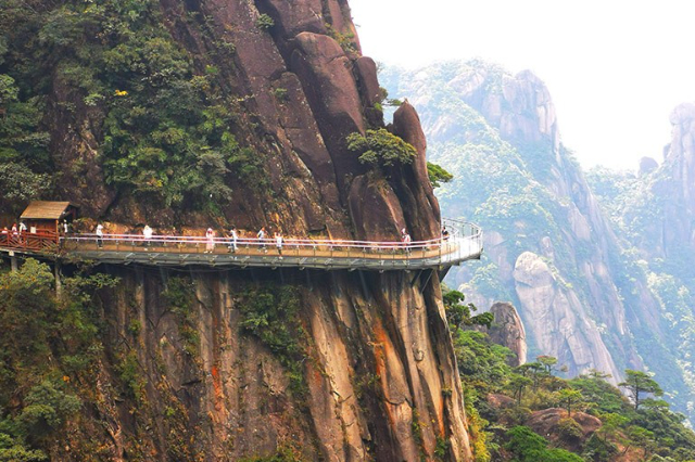 Monte Sanqing, Cina: Un viaggio nel cuore del misticismo taoista - Shangrao | Secret World Trip Planner