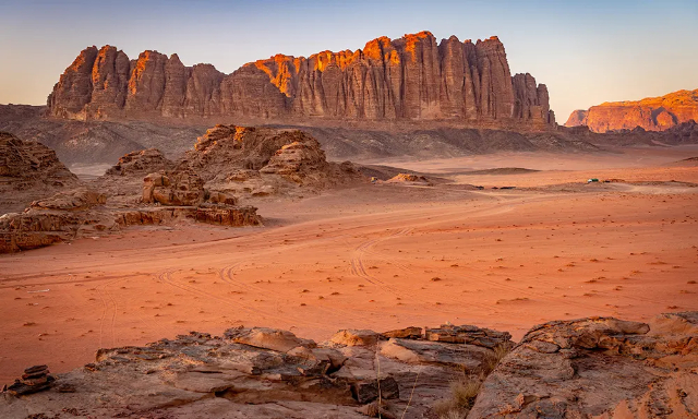 La poursuite dans le désert de John Wick : L'époustouflant Wadi Rum en Jordanie" — Wadi Rum Reserve