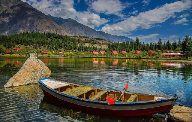 卡丘拉湖 - Skardu | Secret World Trip Planner
