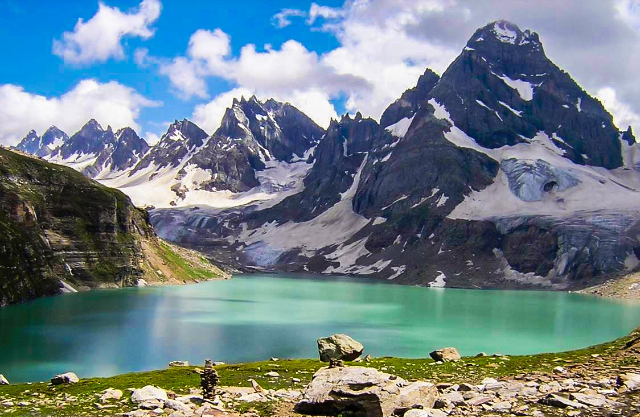Lac Chitta Katha | Secret World Trip Planner