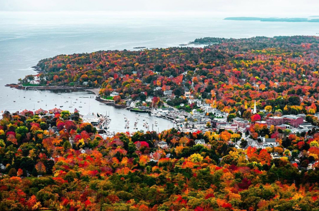 Camden, Maine - Camden | Secret World Trip Planner