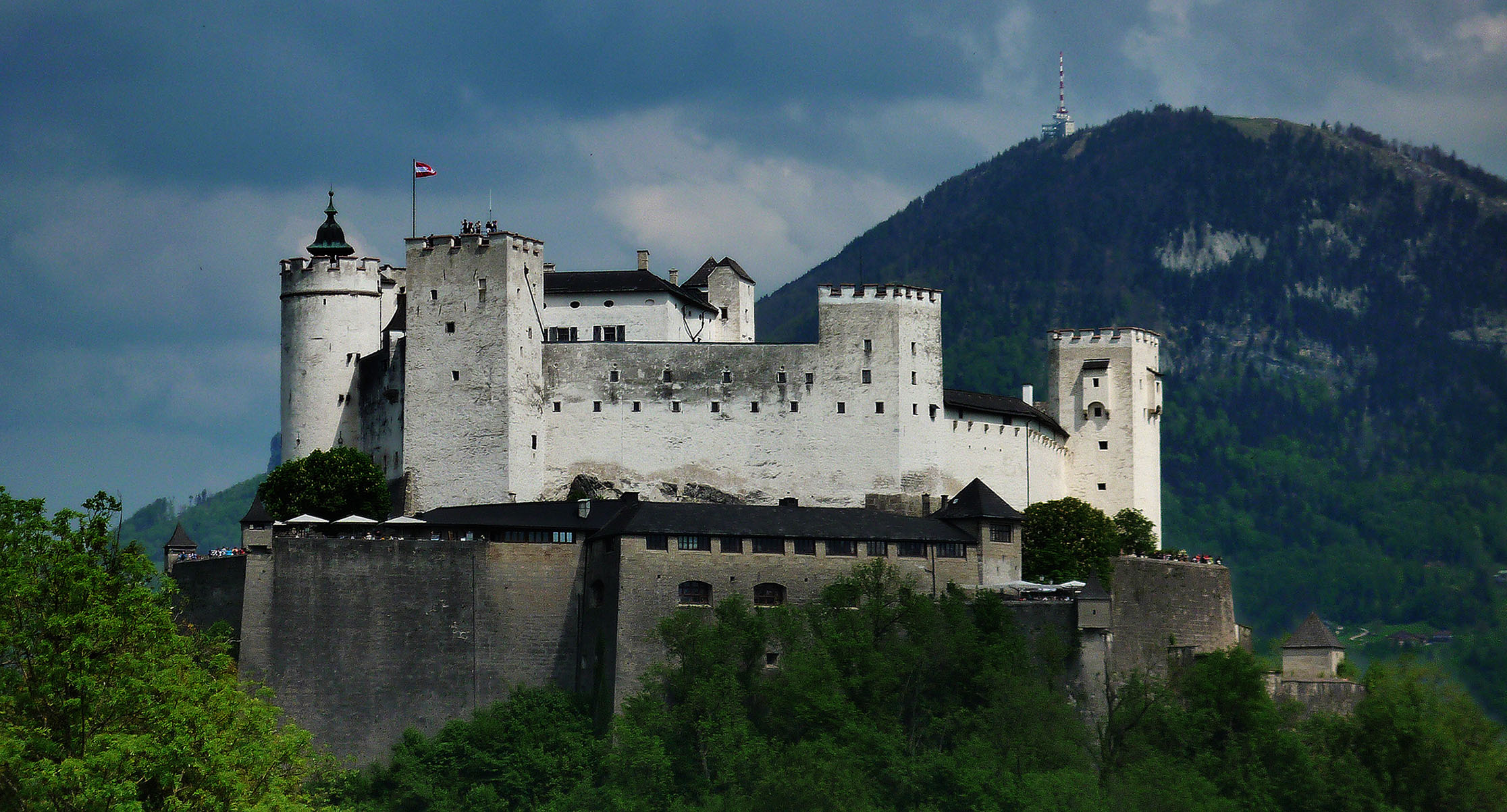 Fortalesa Hohensalzburg - Salzburg | Secret World Trip Planner