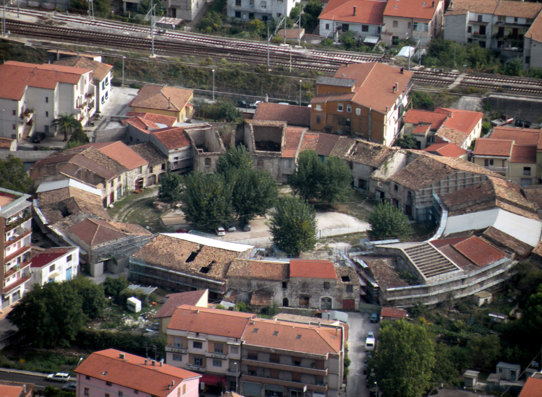 O Anfiteatro Verlasce Romano-Anfitheatre - Venafro | Secret World Trip Planner