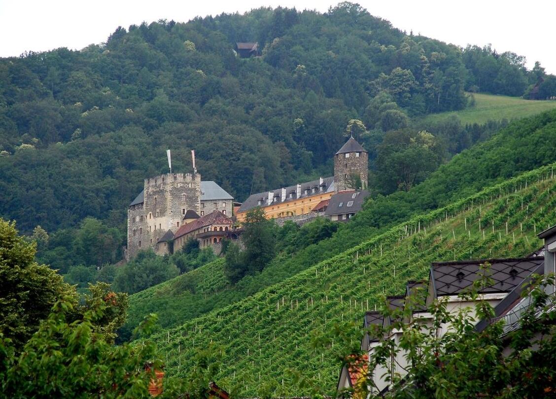 Burg Deutschlandsberg - Deuschlandsberg | Secret World Trip Planner