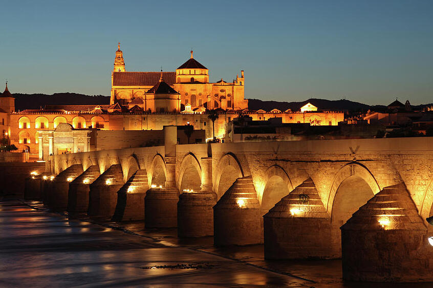 Puente Romano Un Ponte Spettacolare a Cordoba - Córdoba | Secret World Trip Planner