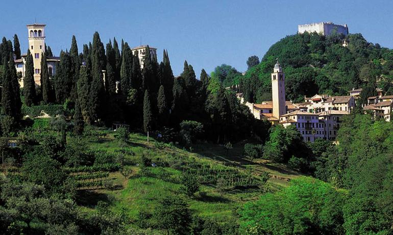 Asolo degan - 31011 Asolo TV | Secret World Trip Planner