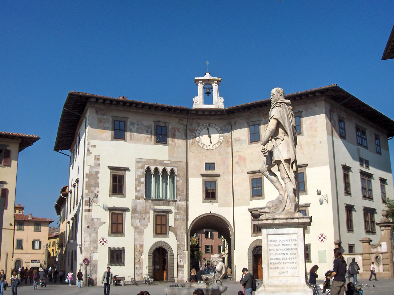 Piazza dei Cavalieri  - Pisa | Secret World Trip Planner