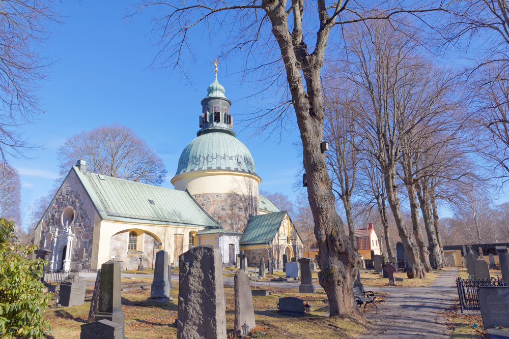 Igreja Solna  - Prostvägen 14 | Secret World Trip Planner