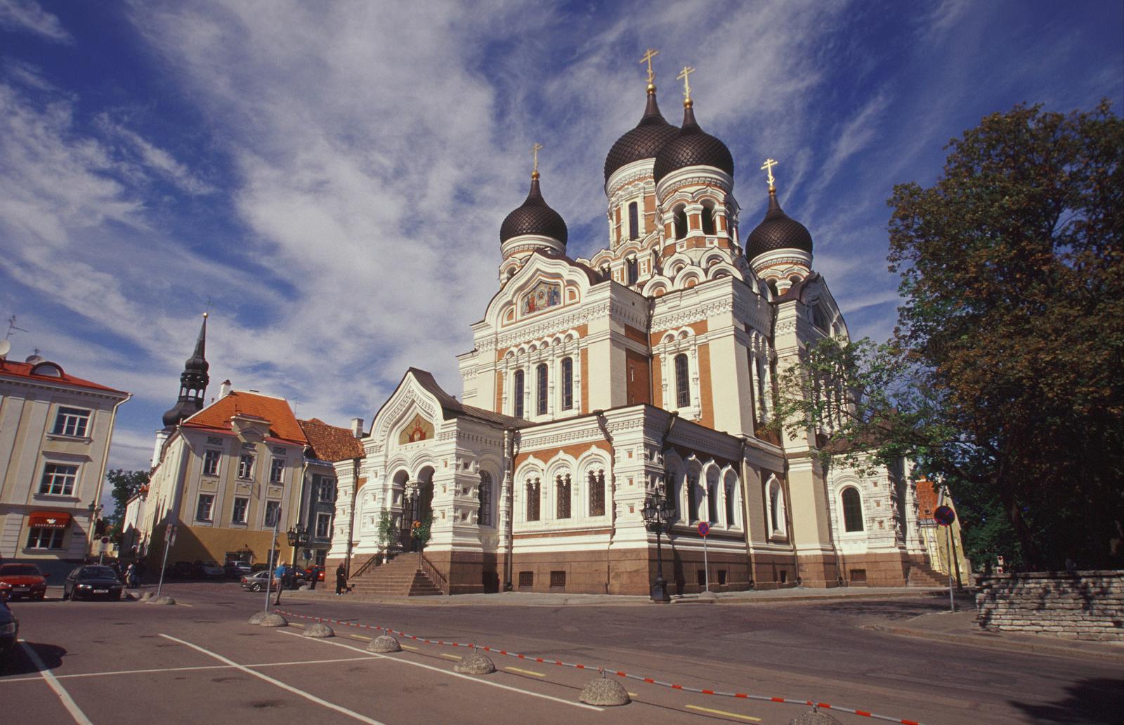 Aleksandr Nevskiy Sobori - Tallinn | Secret World Trip Planner