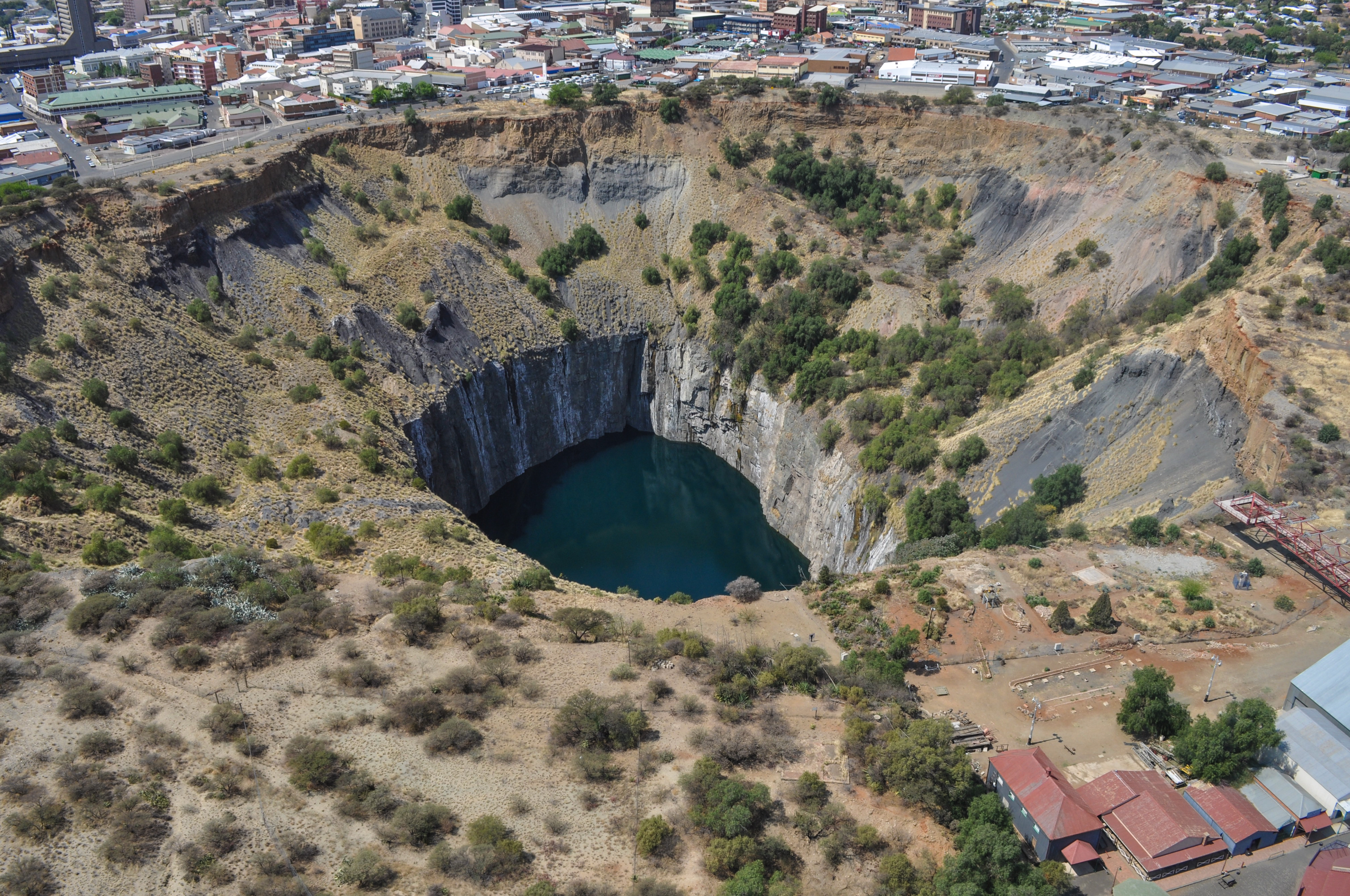 The Big Hole in Kimberley - Kimberley | Secret World Trip Planner