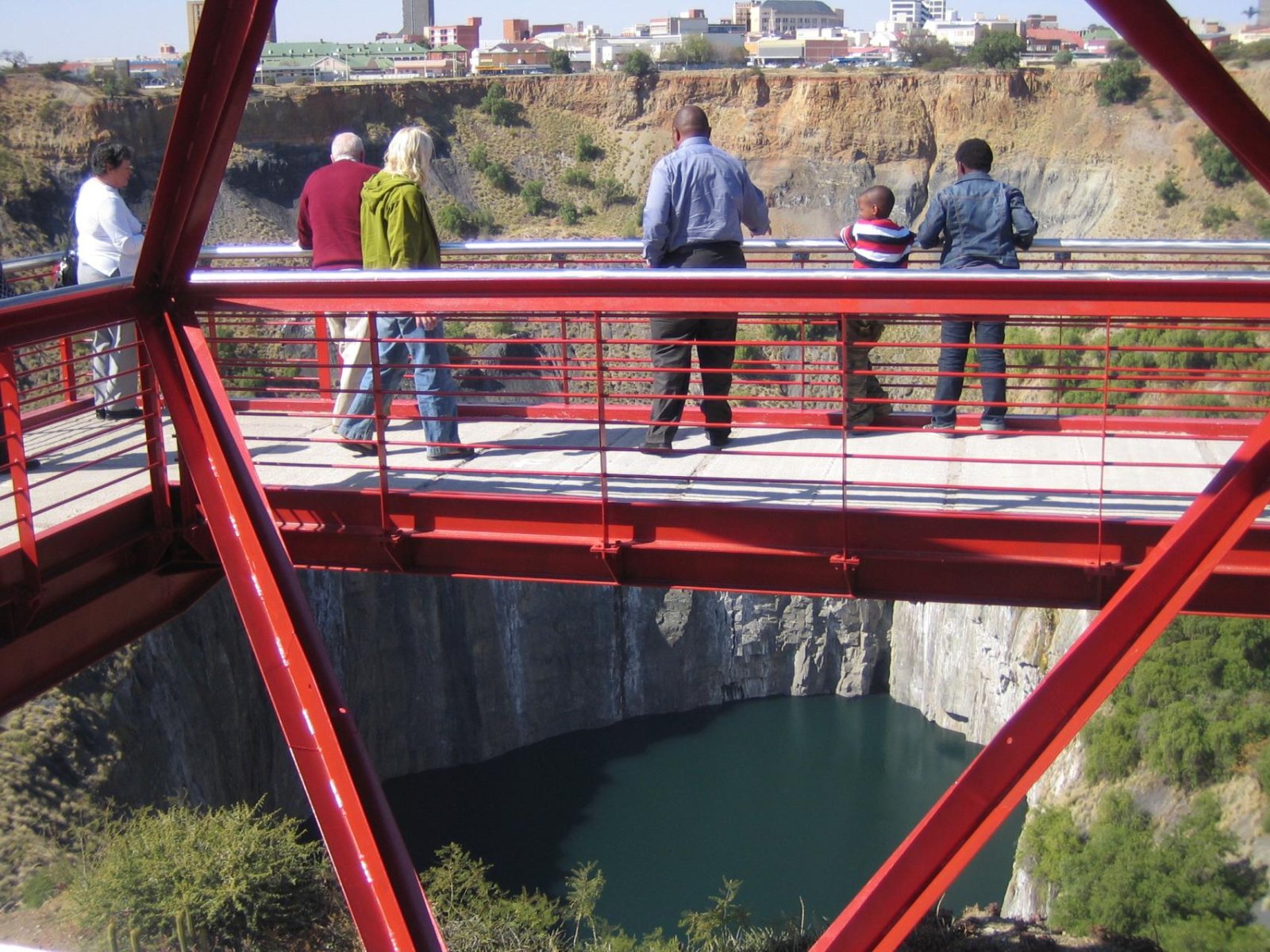The Big Hole in Kimberley - Kimberley | Secret World Trip Planner
