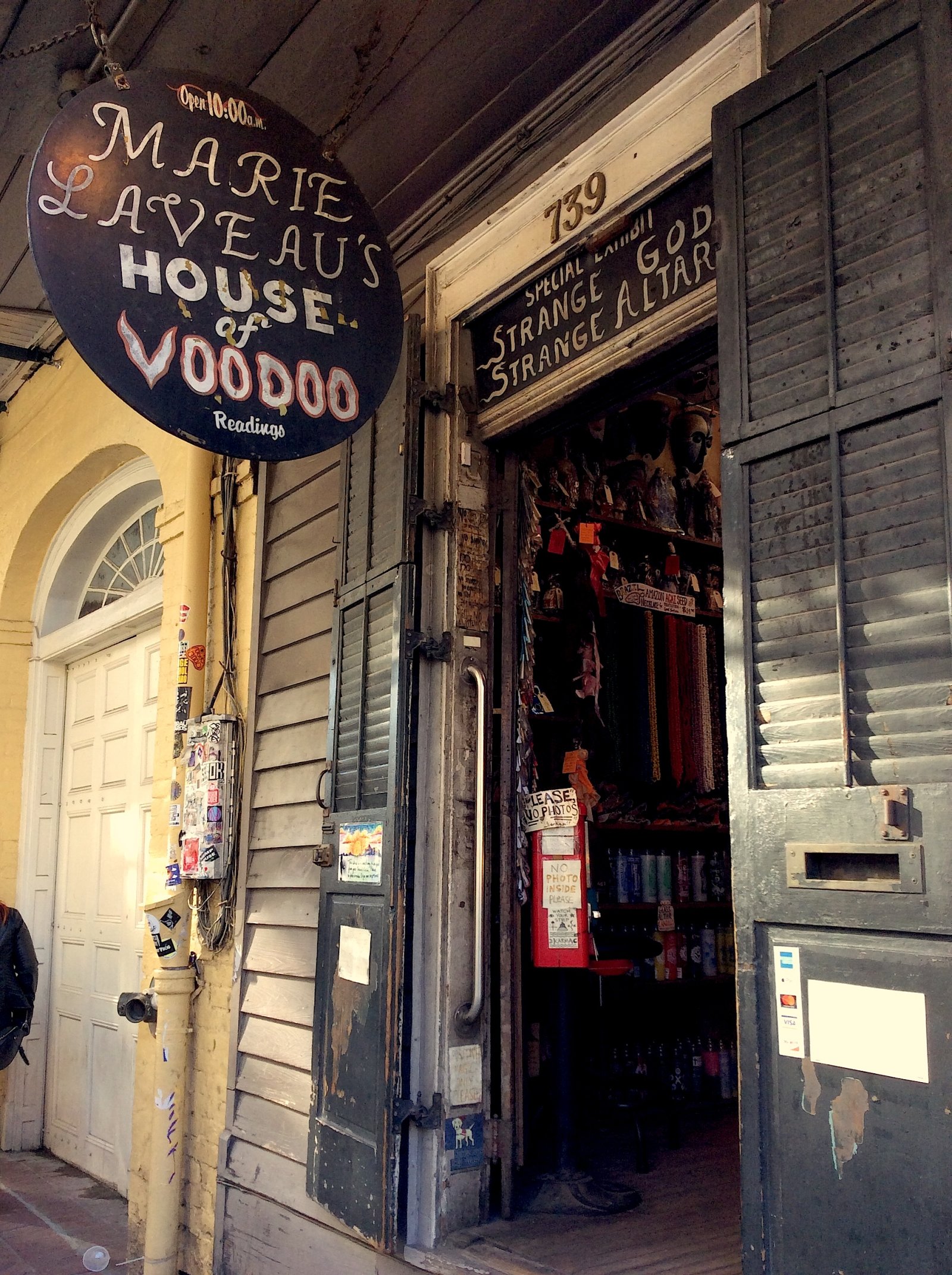 Marie Laveau's House of Voodoo - New Orleans | Secret World Trip Planner