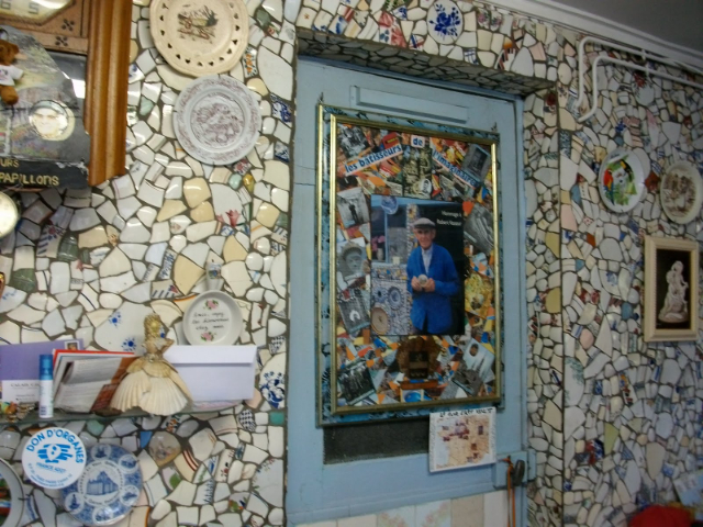 La casa delle stoviglie rotte - Louviers | Secret World Trip Planner