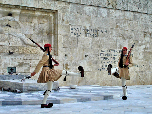 卫兵换岗 - Monument to the Unknown Soldier | Secret World Trip Planner