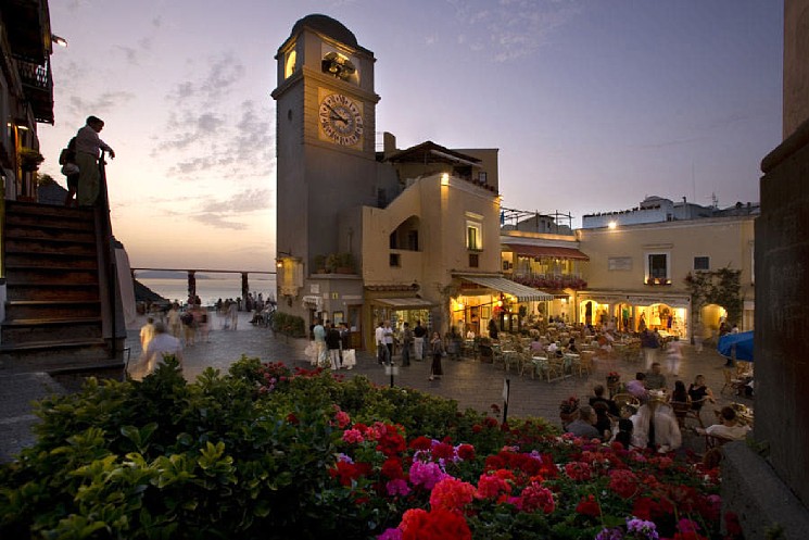 काप्री - Isola di Capri | Secret World Trip Planner