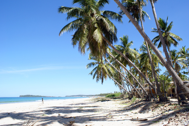 Uppuveli Beach — Trincomalee