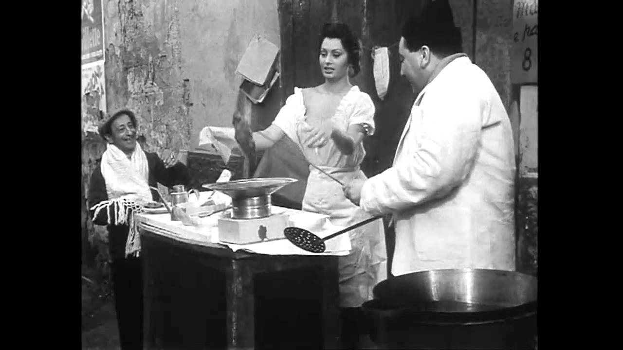 Neapolitan fried pizza - Napoli | Secret World Trip Planner