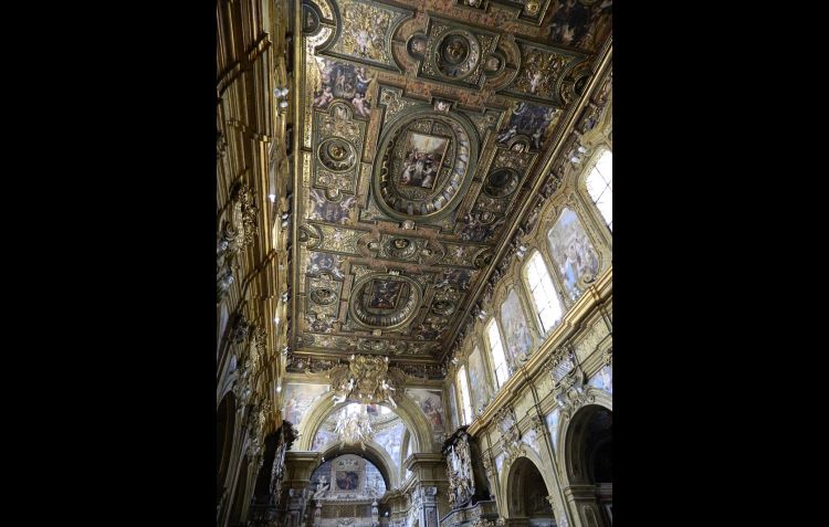 Kostol San Gregorio Armeno - Napoli | Secret World Trip Planner