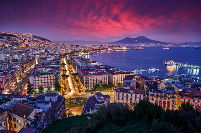 Yo'lakcha - Napoli | Secret World Trip Planner