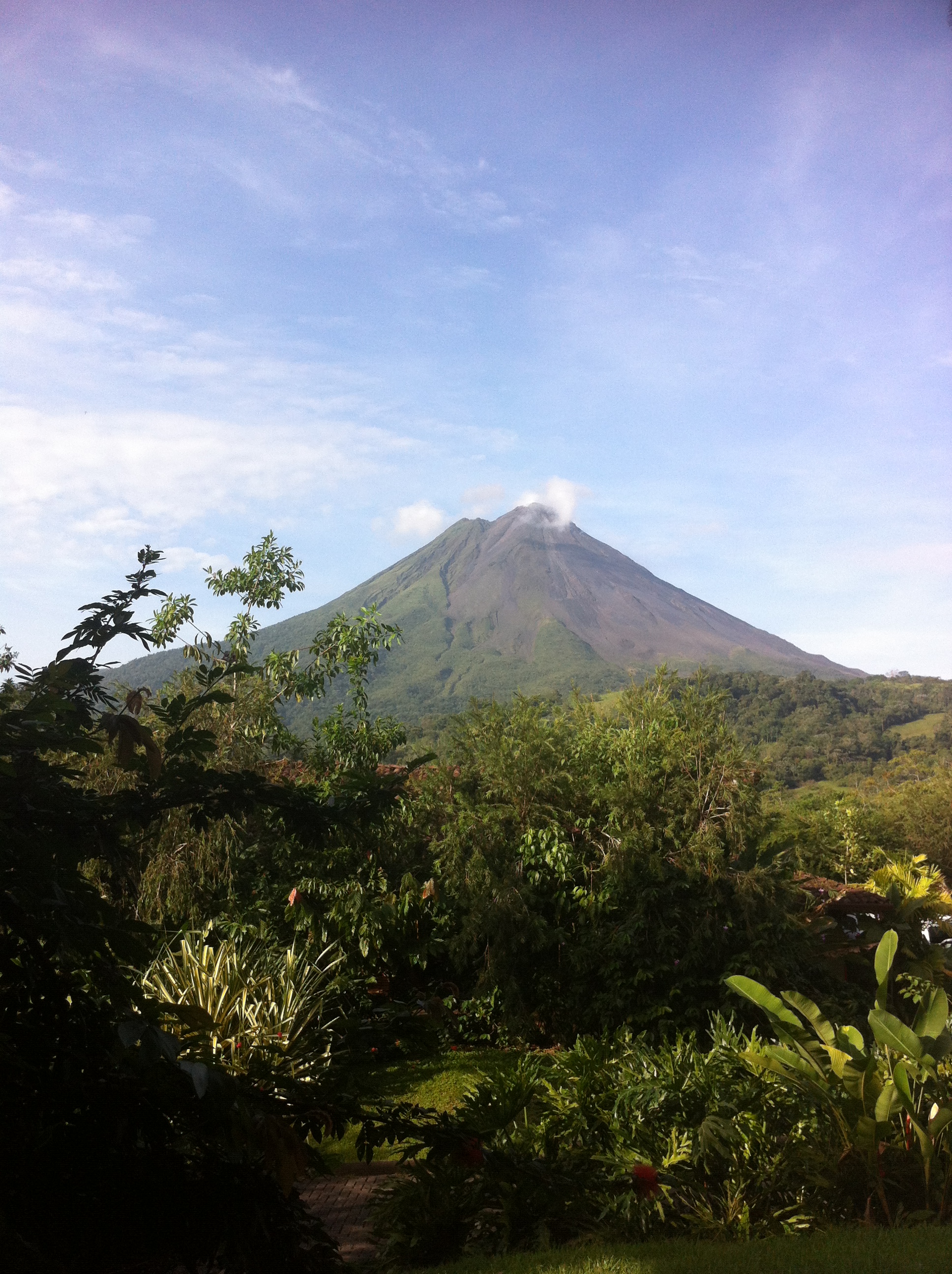 Arenal Manoa: A Thermal Paradise in Nature — Palma