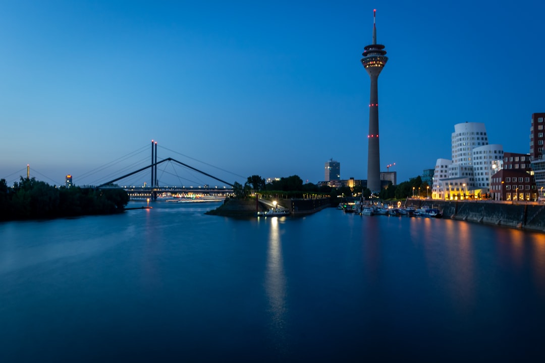 The Best Hiking Log Alternatives for Düsseldorf 2026 - Düsseldorf | Secret World Trip Planner