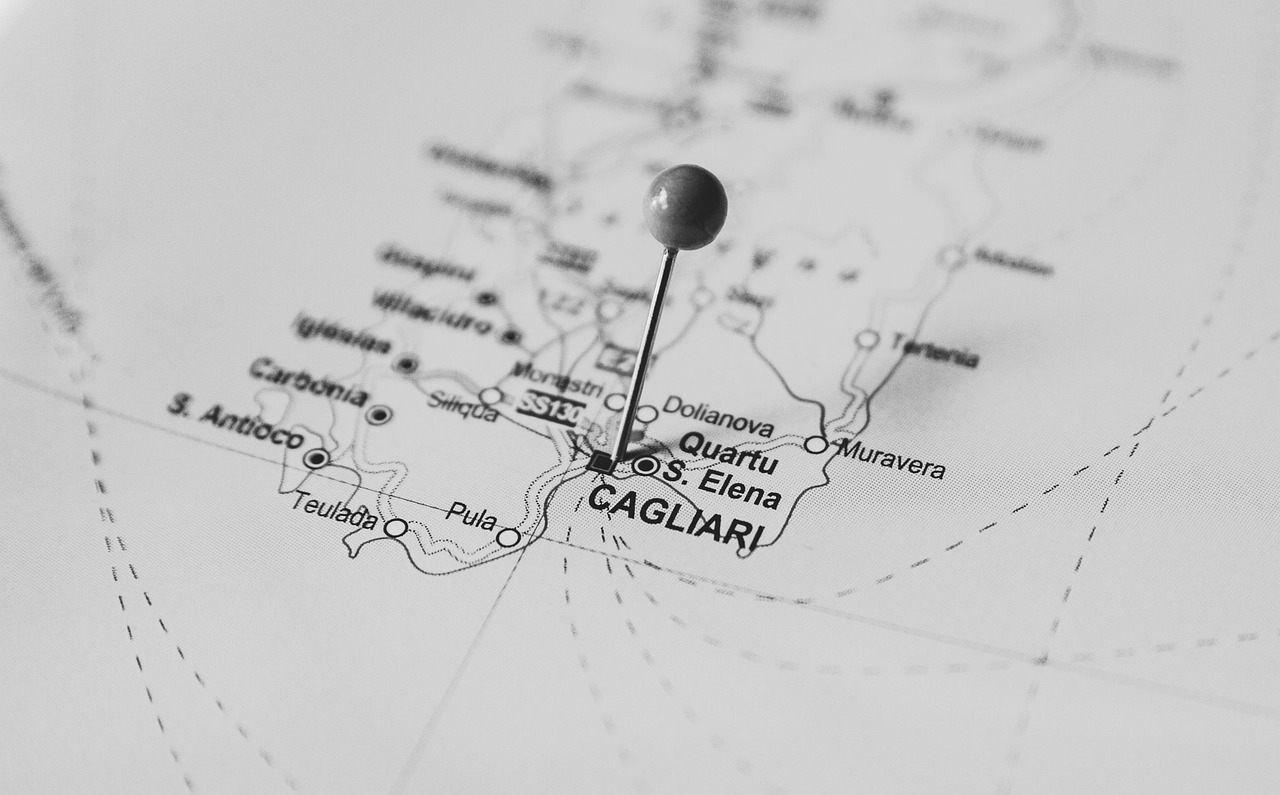 Top AI travel apps Cagliari 2026: scopri Secret World - Cagliari | Secret World Trip Planner