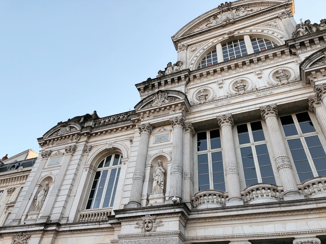 Secret World vs Wanderlog a Angers 2026: La Scelta Migliore - Angers | Secret World Trip Planner