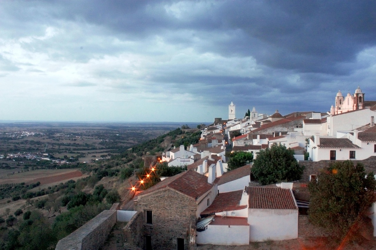 Secret World vs TripIt a Monsaraz: Quale è il Migliore? - Monsaraz | Secret World Trip Planner