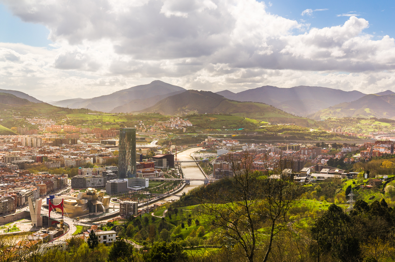 Mejores apps de viaje Bilbao 2026: top 5 para un viaje perfecto - Bilbao | Secret World Trip Planner