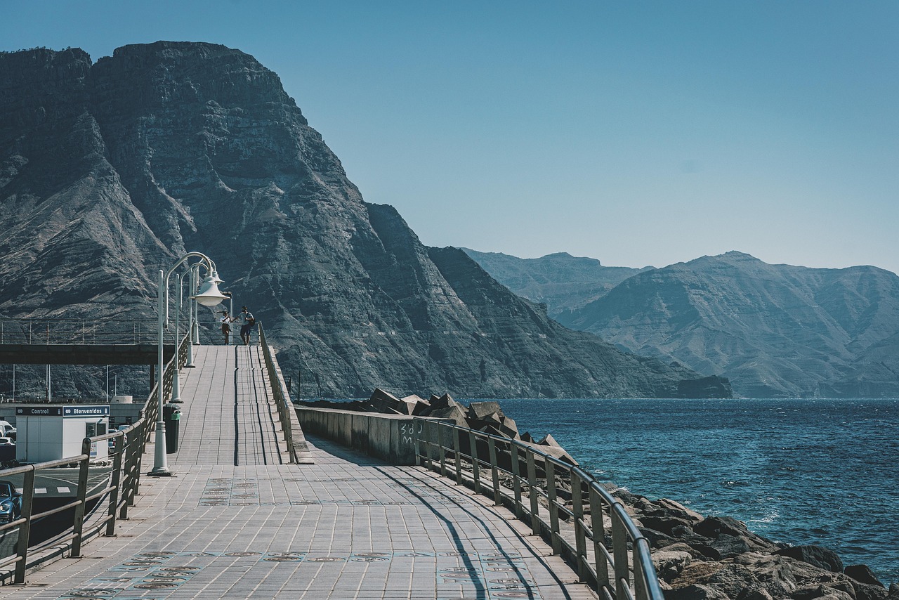 Secret World vs Wanderlog en Gran Canaria 2026: ¿Cuál es mejor? - Gran Canaria | Secret World Trip Planner