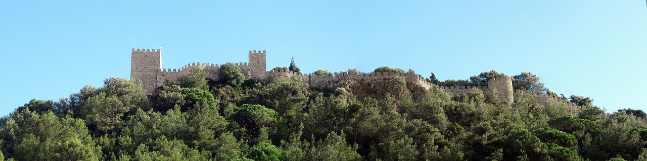 Alternativa ao Wanderlog em Sesimbra 2026: Descubra o Mundo Secreto - Sesimbra | Secret World Trip Planner
