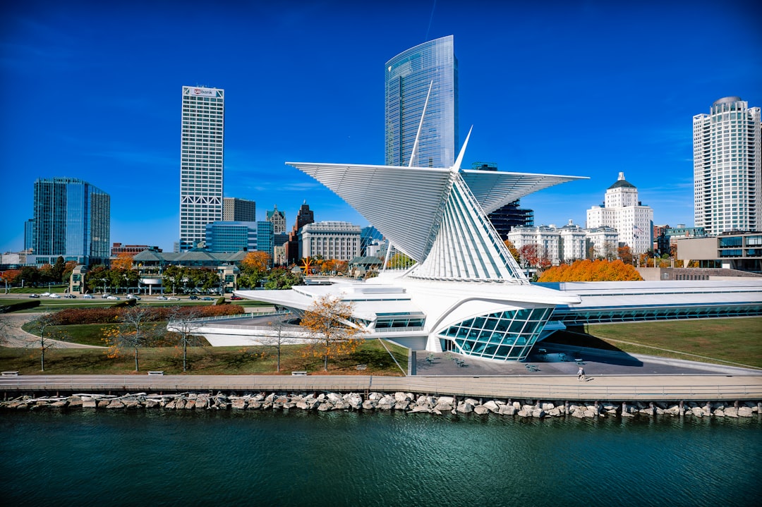 How to Visit Milwaukee with Secret World: Practical Guide 2026 - Milwaukee | Secret World Trip Planner