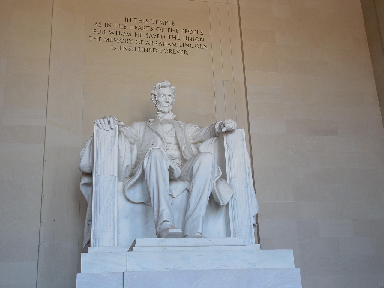 Wanderlog Alternatives for Lincoln 2026: Discover Secret World - Lincoln | Secret World Trip Planner